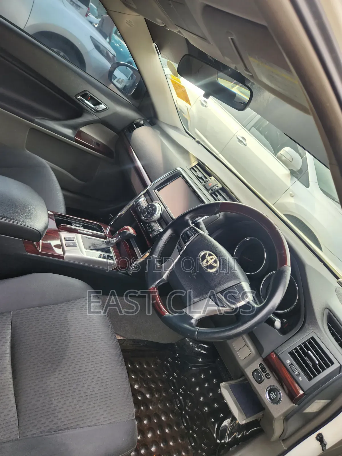 Toyota Mark X 2011 Silver