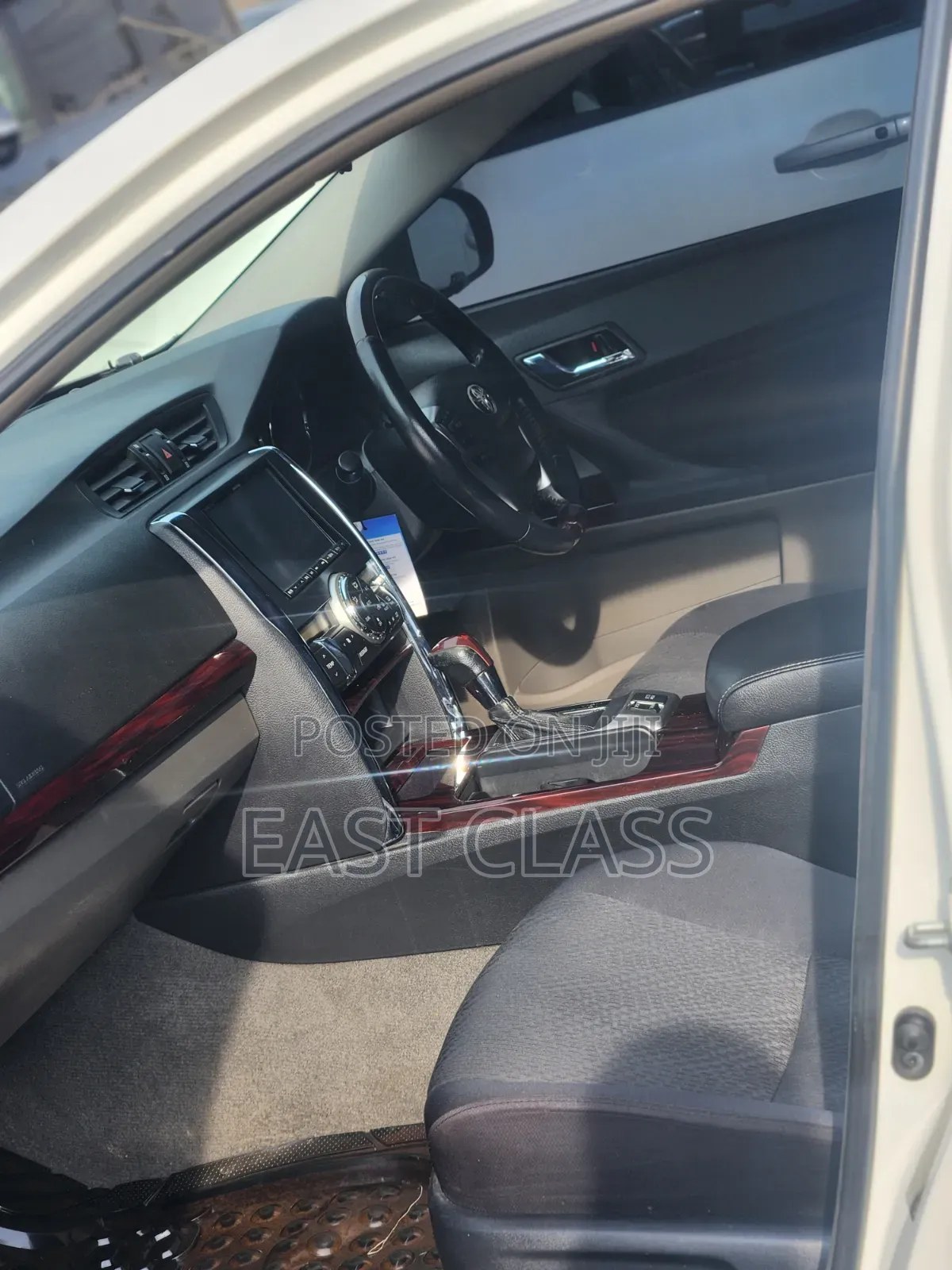 Toyota Mark X 2011 Silver
