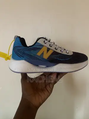 Sneakerzzz
