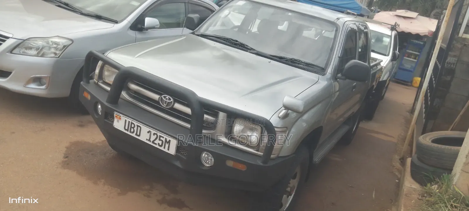 Toyota Hilux 2001 Gray