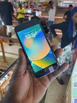 Apple iPhone 8 64 GB Black