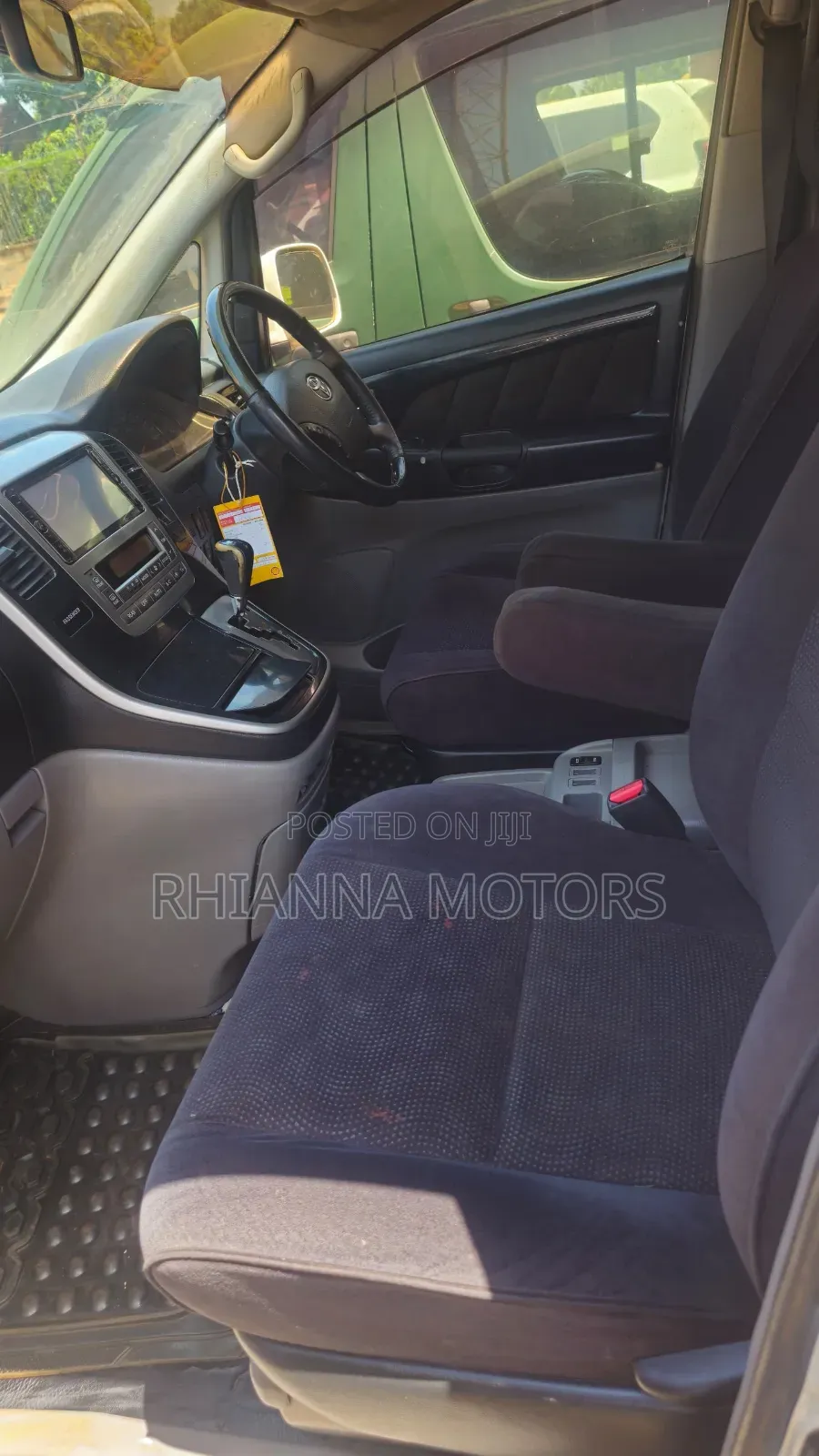 Toyota Alphard 2005 White