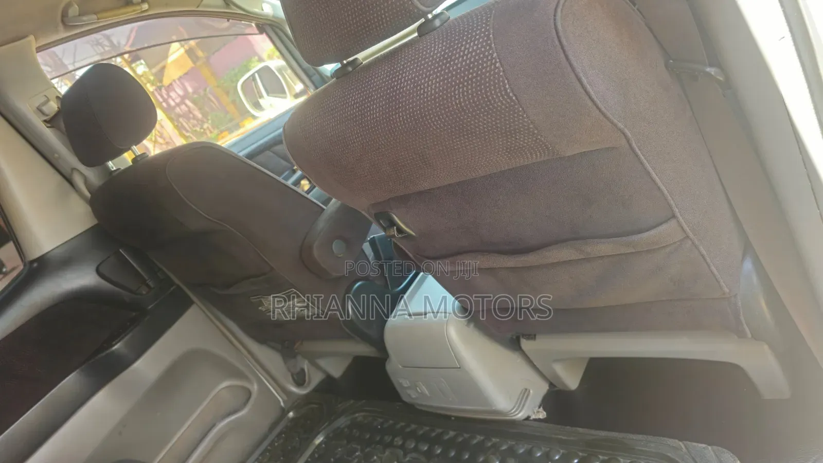 Toyota Alphard 2005 White