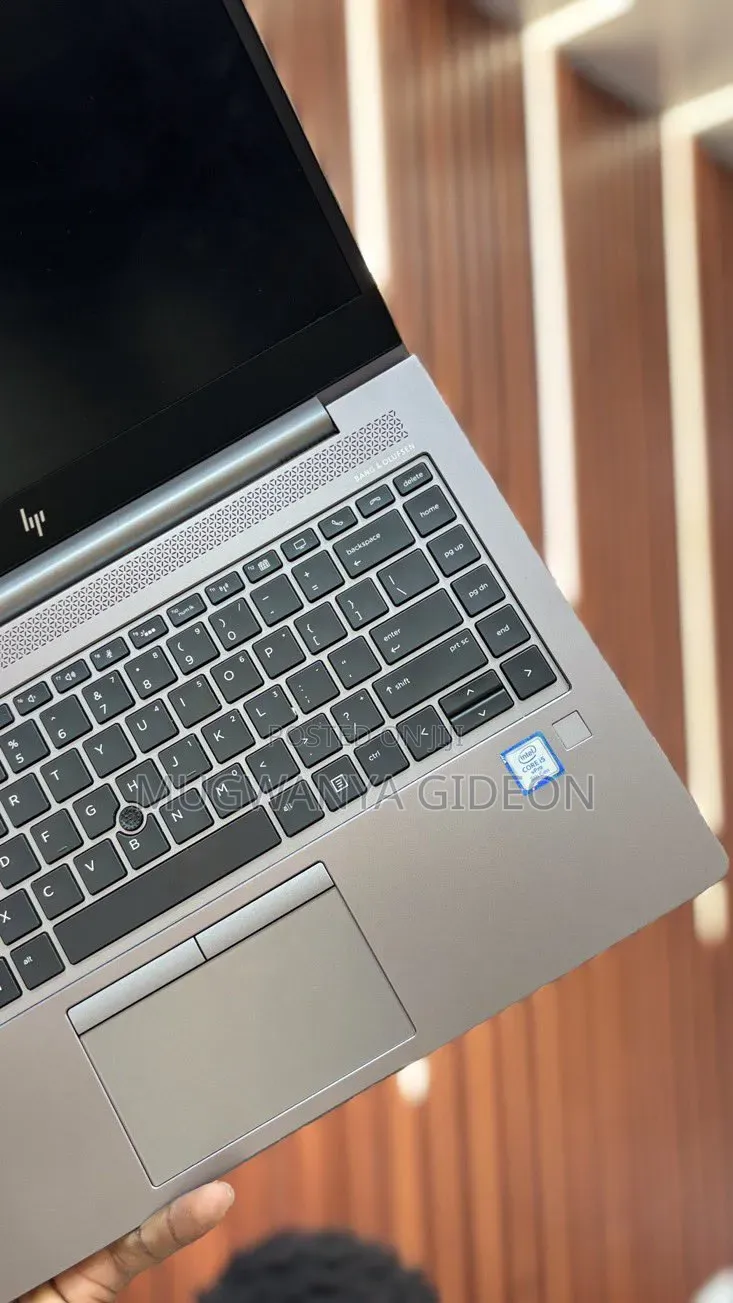 New Laptop HP ZBook 14u G6 16GB Intel Core i5 SSD 512GB