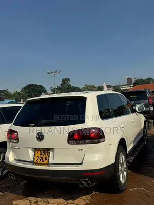 Volkswagen Touareg 2009 White