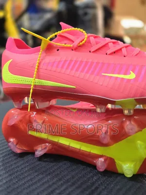 Football Shoes Phantom GX