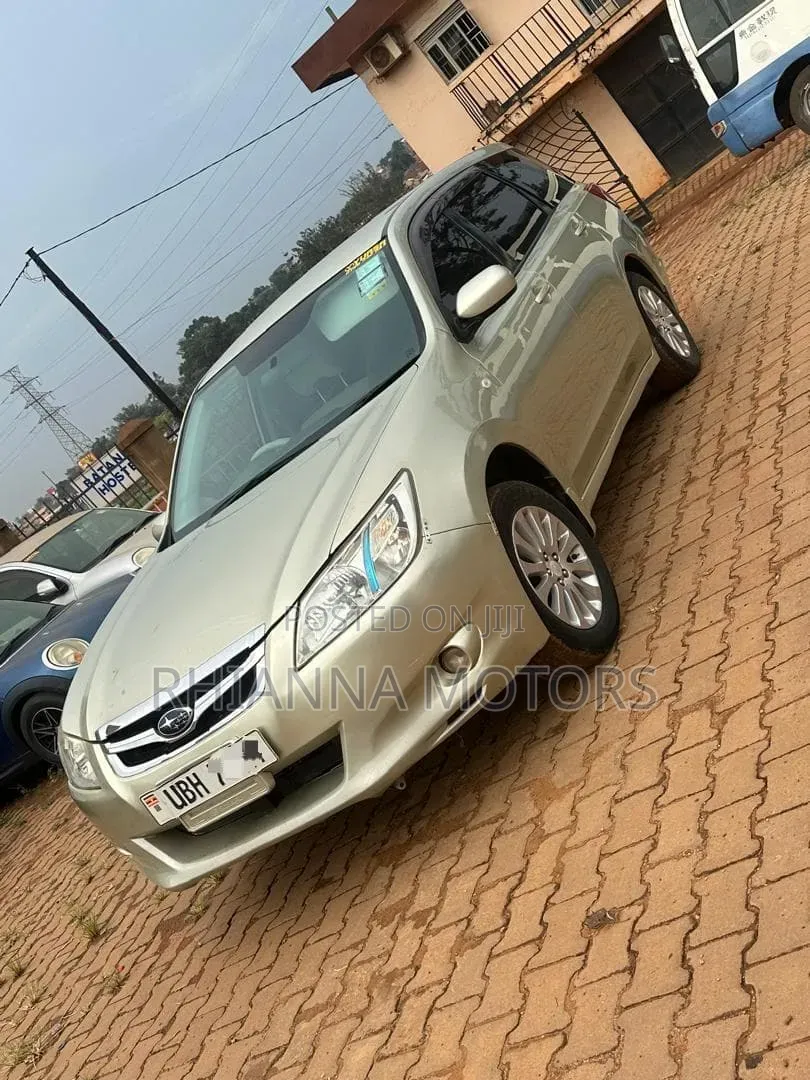 Subaru Exiga 2008 Ivory