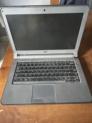 Laptop Dell Latitude 3350 8GB Intel Pentium HDD+SSD 500GB