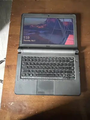 Laptop Dell Latitude 3350 8GB Intel Pentium HDD+SSD 500GB