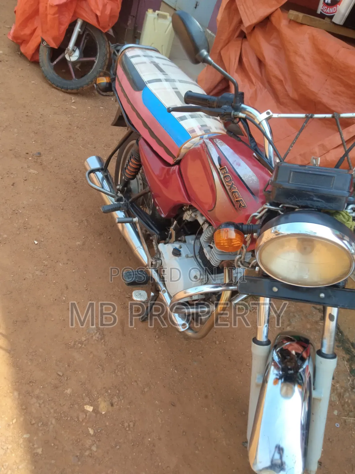 Bajaj Boxer 2010 Red