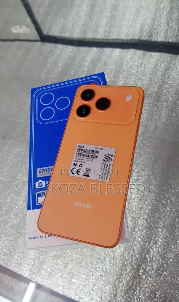 New Tecno Spark 50 128 GB Orange