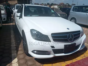 Mercedes-Benz C180 2013 White