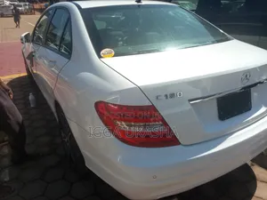 Mercedes-Benz C180 2013 White