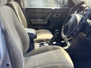 Mitsubishi Pajero 2.5 TD Classic 2008 Silver