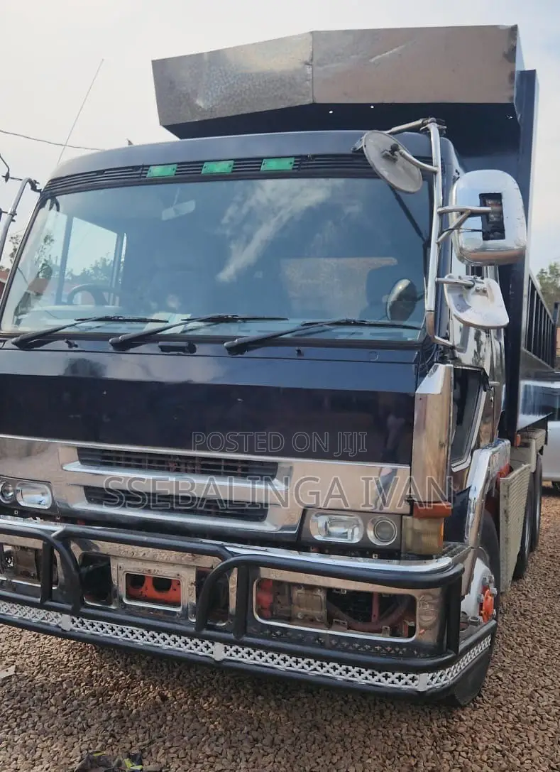 Fuso Dumper