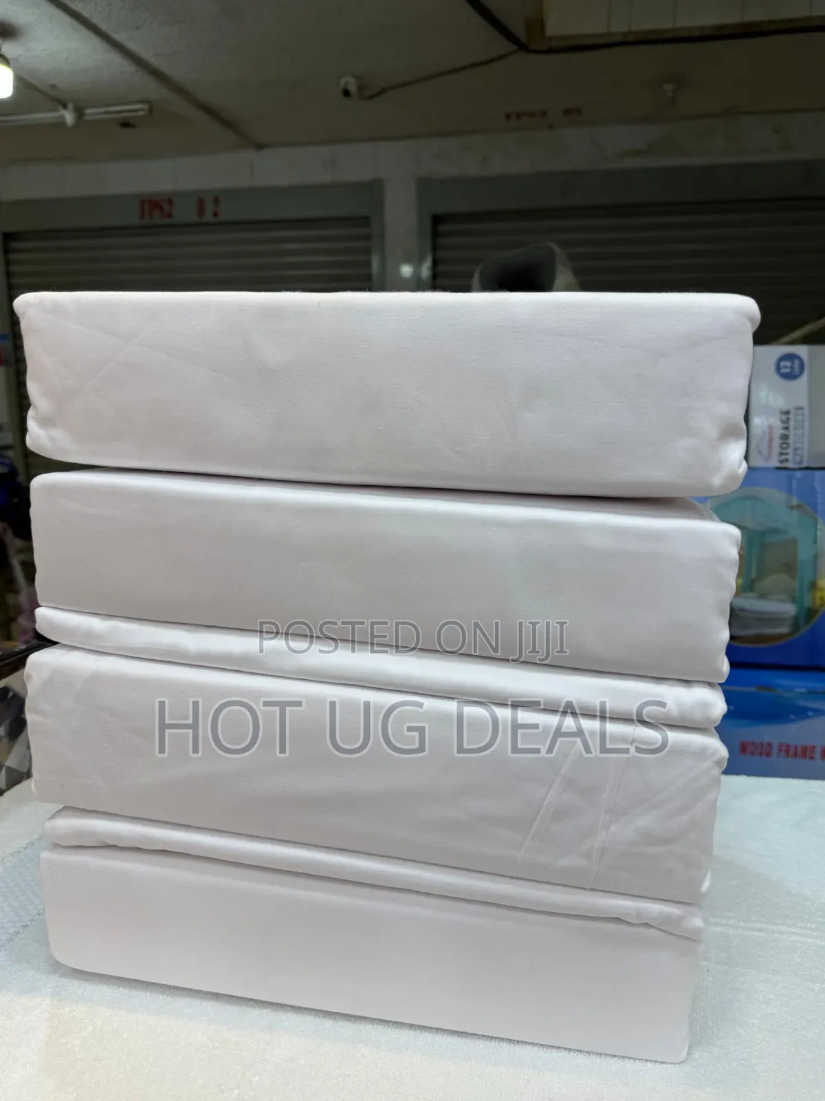 8x8 4pcs Plain Fitted Bedsheets (1Flat, Fitted 2 Pillow Cases) White