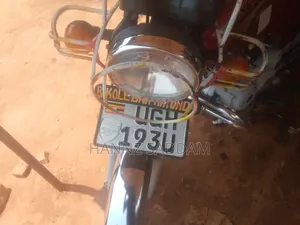 Bajaj Boxer 100 2025 Red