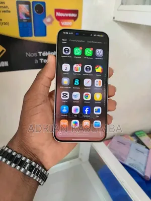 New Tecno Camon 50 Pro 256 GB Gold