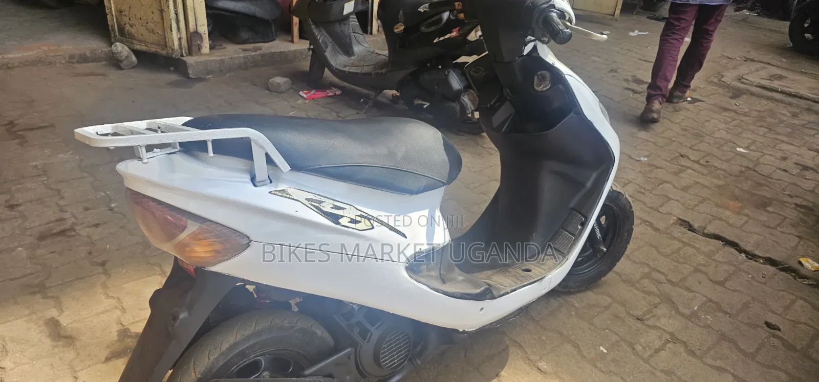 Honda Dio 2025 White