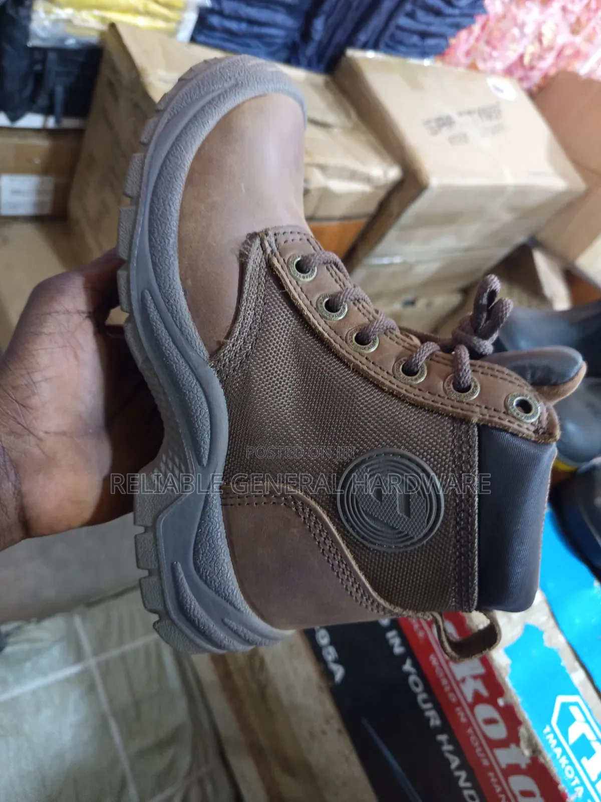 Safety Jogger Boots Safety Shoes Heavy Duty Use
