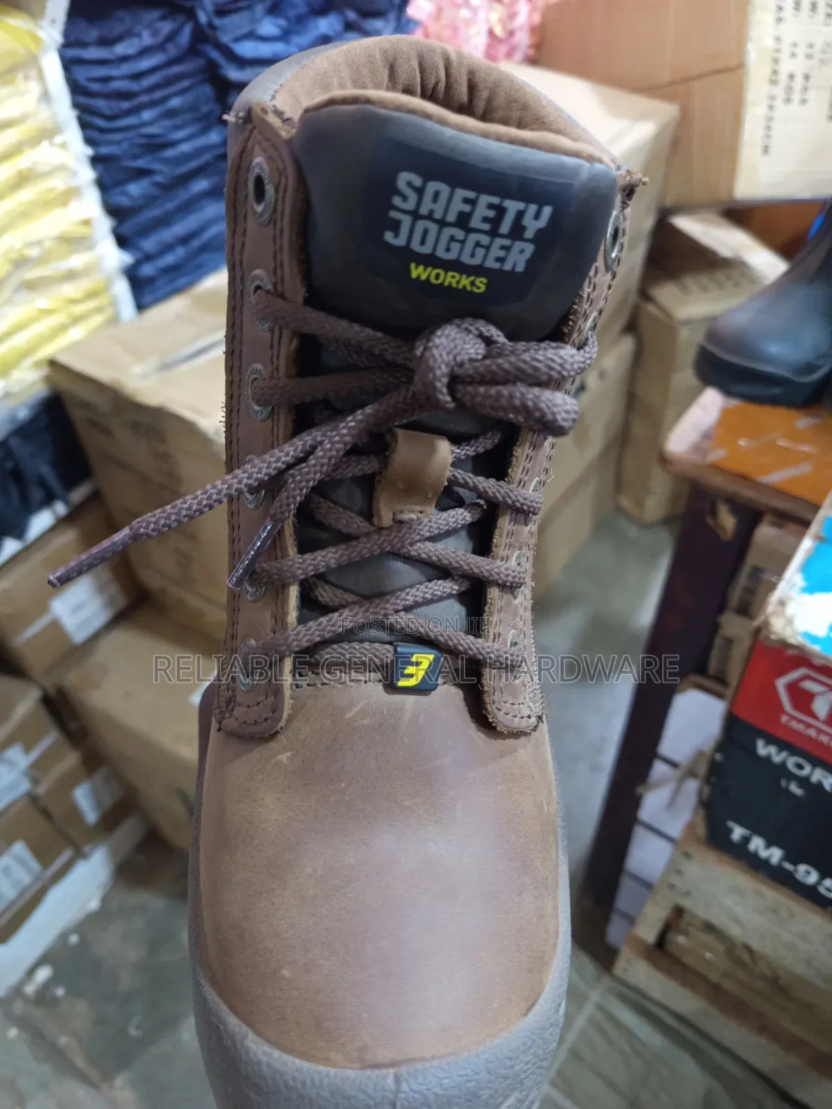 Safety Jogger Boots Safety Shoes Heavy Duty Use