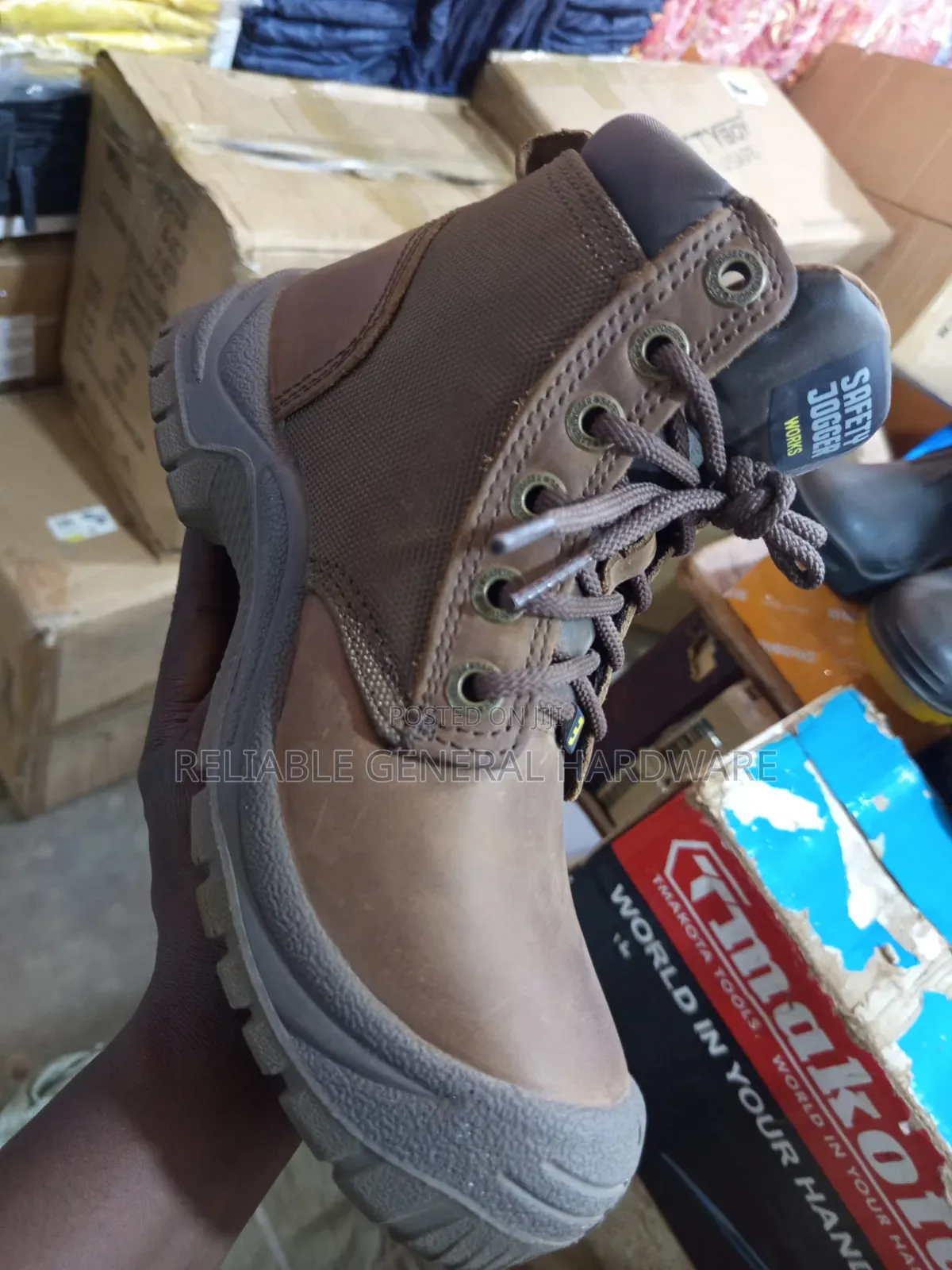 Safety Jogger Boots Safety Shoes Heavy Duty Use