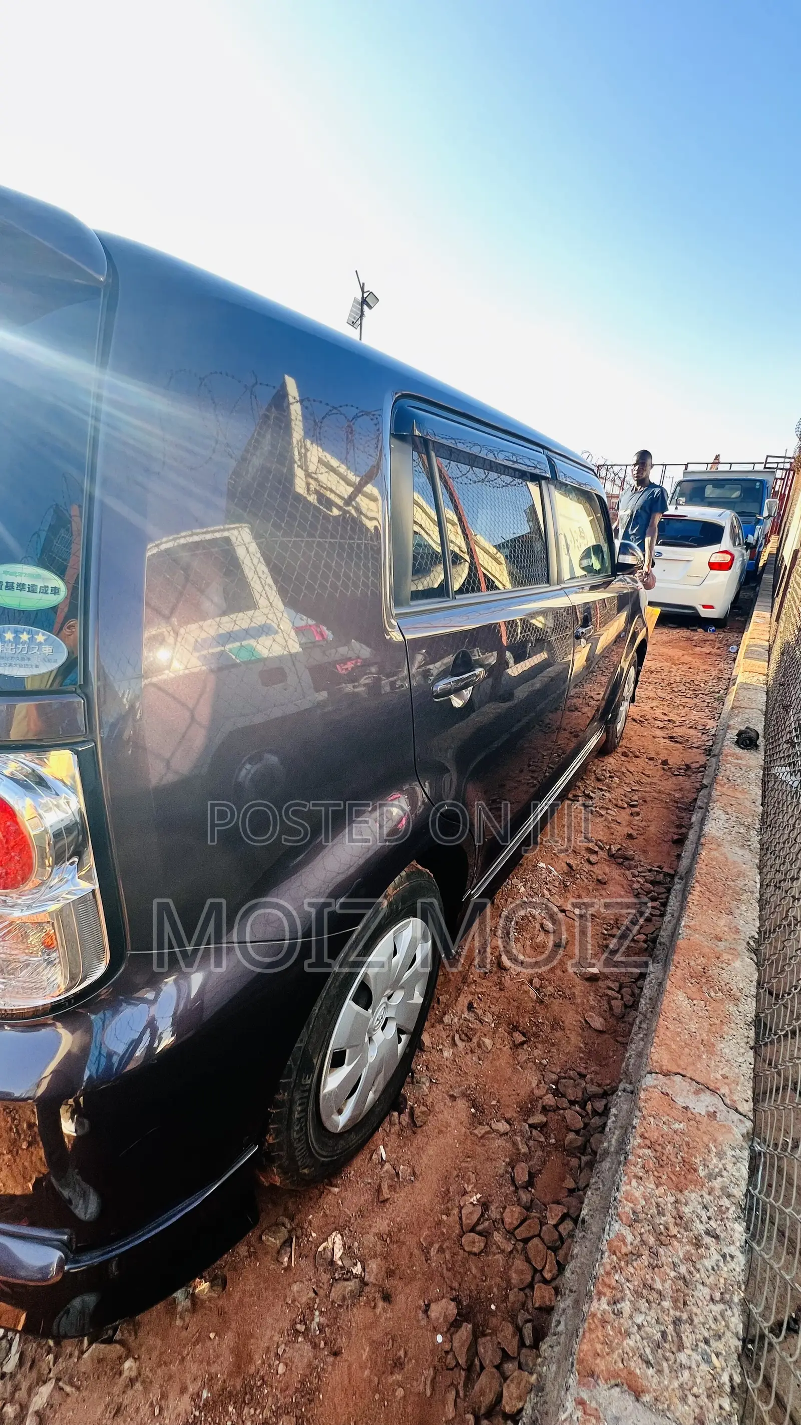 Toyota Rumion 1.5 FWD 2023 Maroon