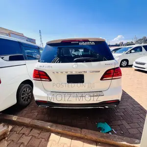 Mercedes-Benz GLE-Class 2017 White