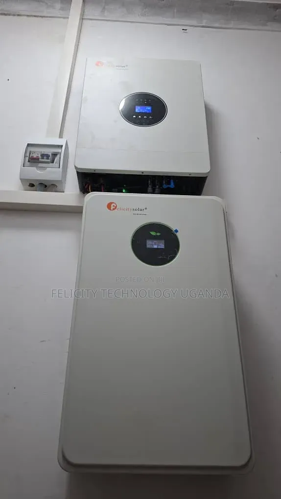10kwh Lithium Battery and 8kva Hybrid Inverter