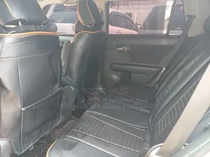 Toyota Corolla Rumion Hatchback 1.5 FWD 2011 Silver