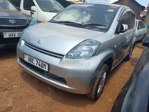 Toyota Passo 2007 Silver