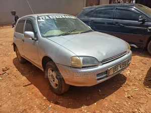 Toyota Starlet 1996 Silver