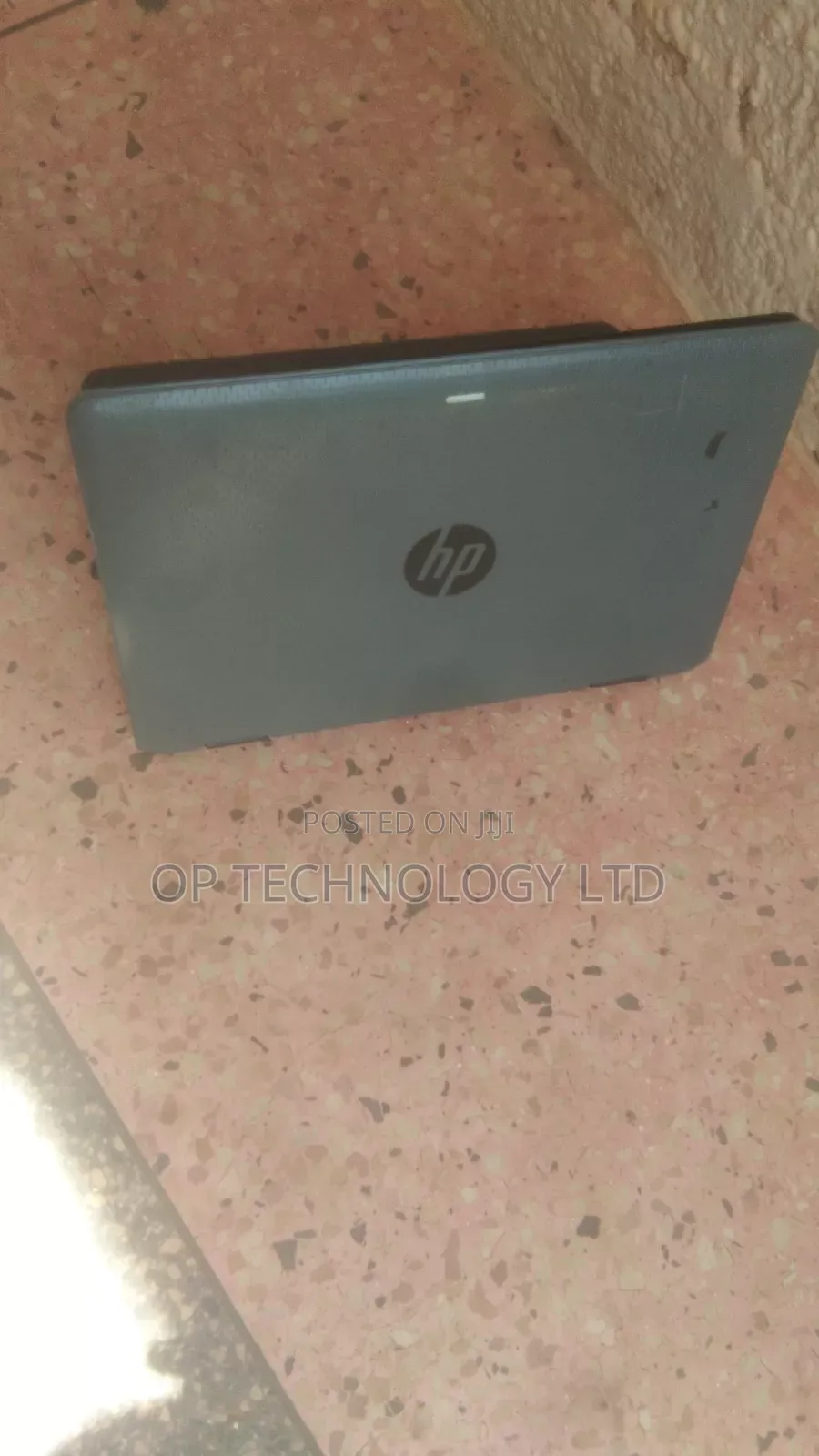 Laptop HP 3125 4GB Intel SSD 16 GB