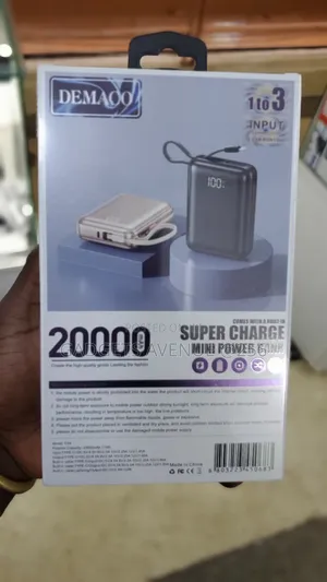 20000mAh Super Charge Mini Power Bank With Built-in Cables