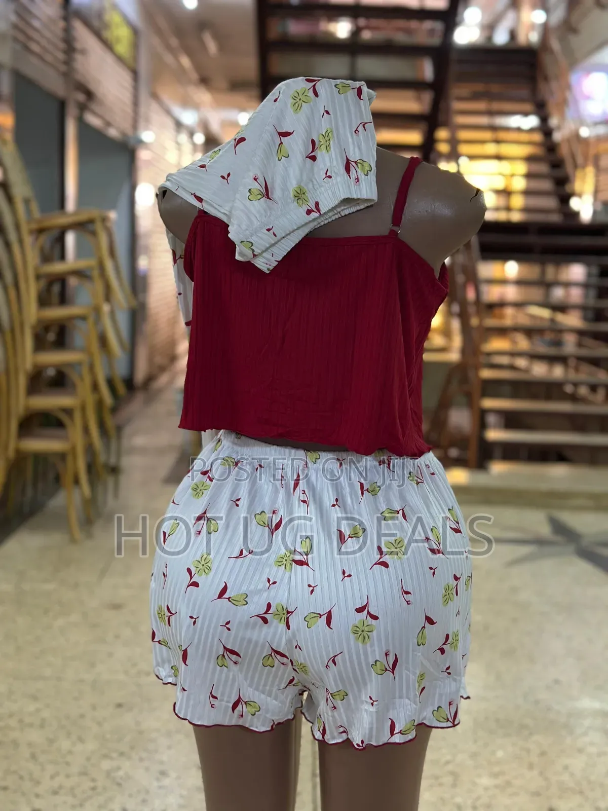 3-Piece Ladies Sleepwear for Medium Size People ( 18 - 26 Years)