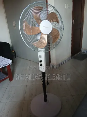 Original Sflight Standing Fan 5 Blades - Strong Wind - Like New