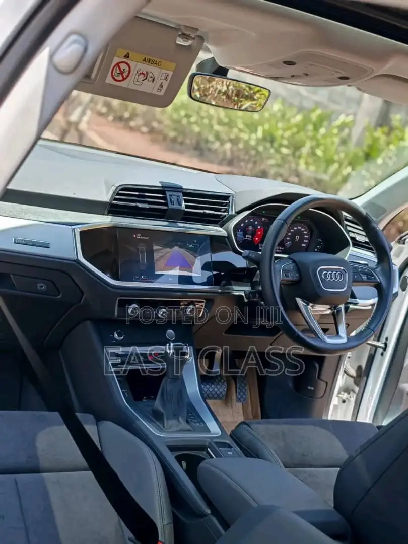 Audi Q3 35 TFSI S edition 2019 White