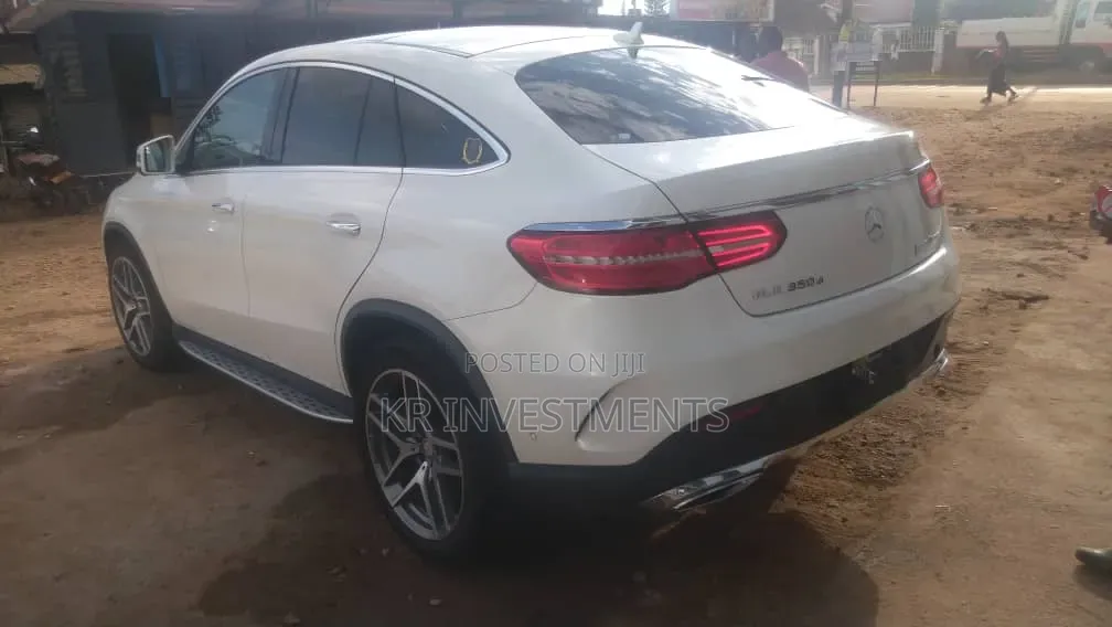Mercedes-Benz GLE-Class 2017 White