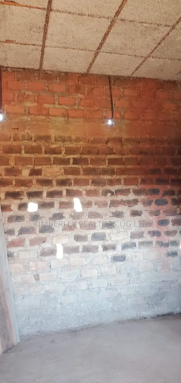 2bdrm Duplex in Kawempe for sale