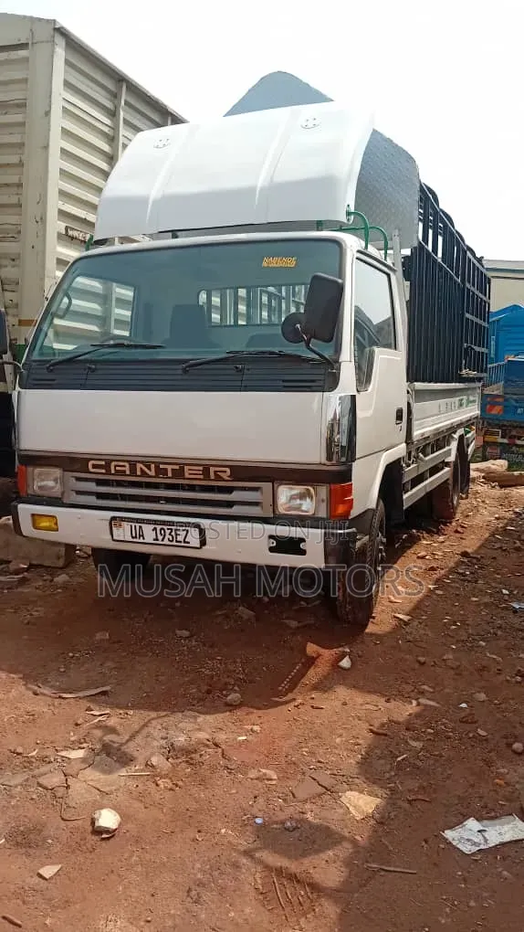 Canter Long Truck