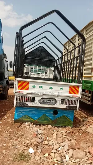 Canter Long Truck