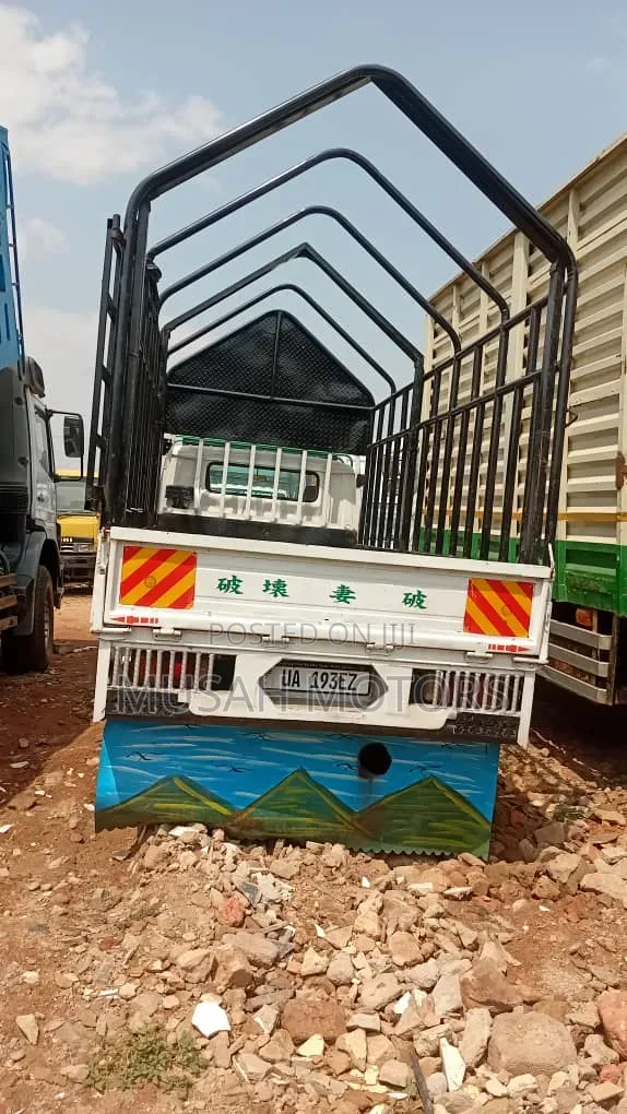 Canter Long Truck