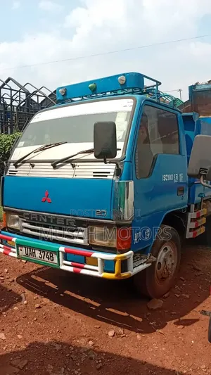 Canter Tipper