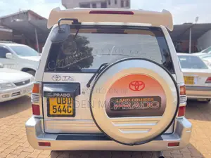 Toyota Land Cruiser Prado 3.0 TD 1998 White