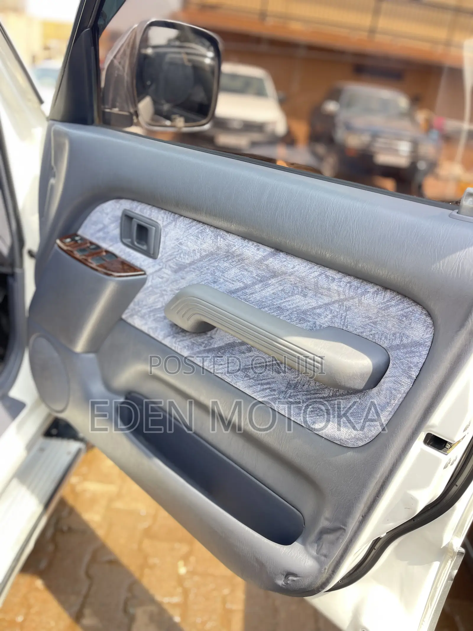 Toyota Land Cruiser Prado 3.0 TD 1998 White