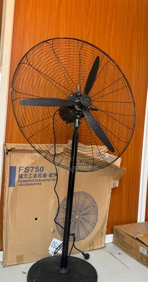 FS750 Heavy-Duty Industrial Pedestal Fan Designed for Powerful Airflow
