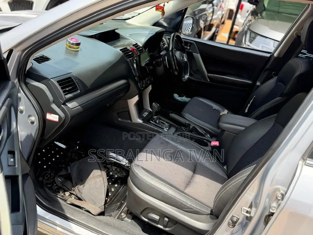 Subaru Forester 2014 Silver