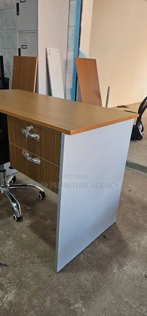 High Quality Imported Refurbished Office Table