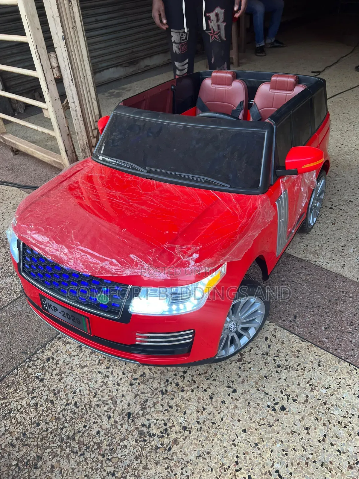 Range Rover Toy Car Red