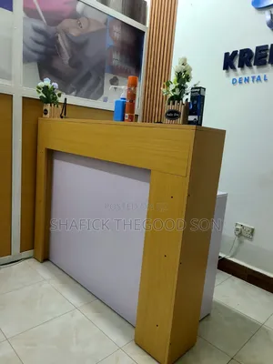 Receptionist Table